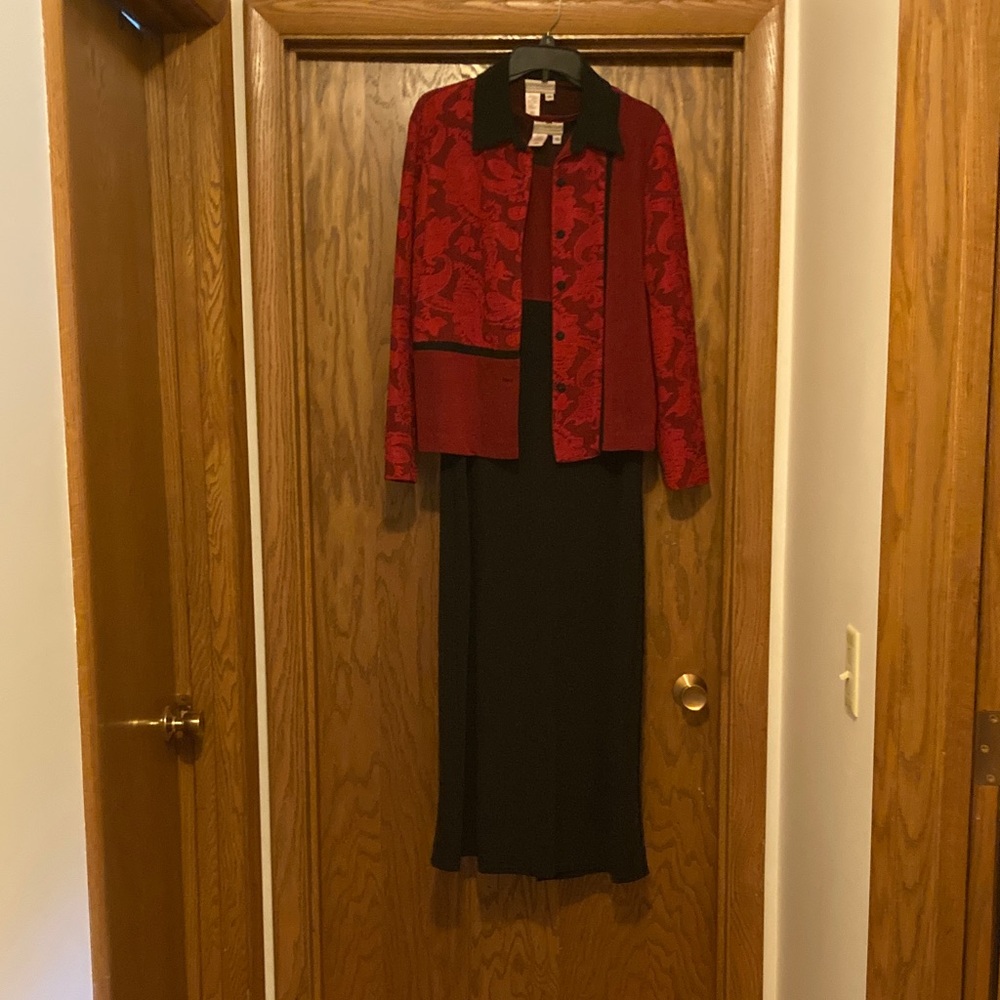 Coldwater Creek Elegant Red and Black Maxi dress